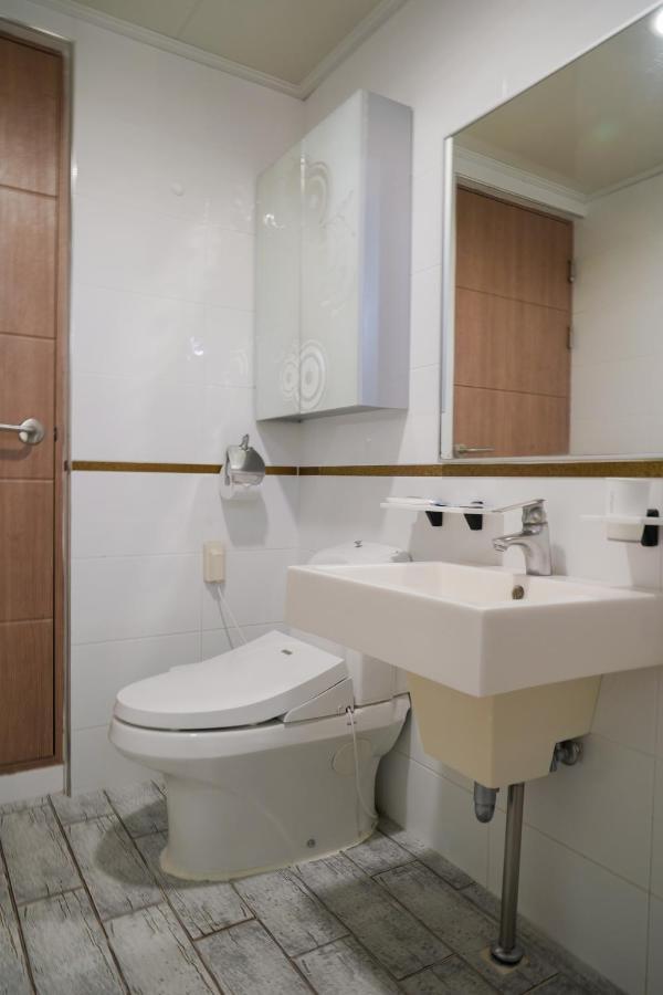 Jungmun Haesung Parktel Villa Szogüpho Kültér fotó